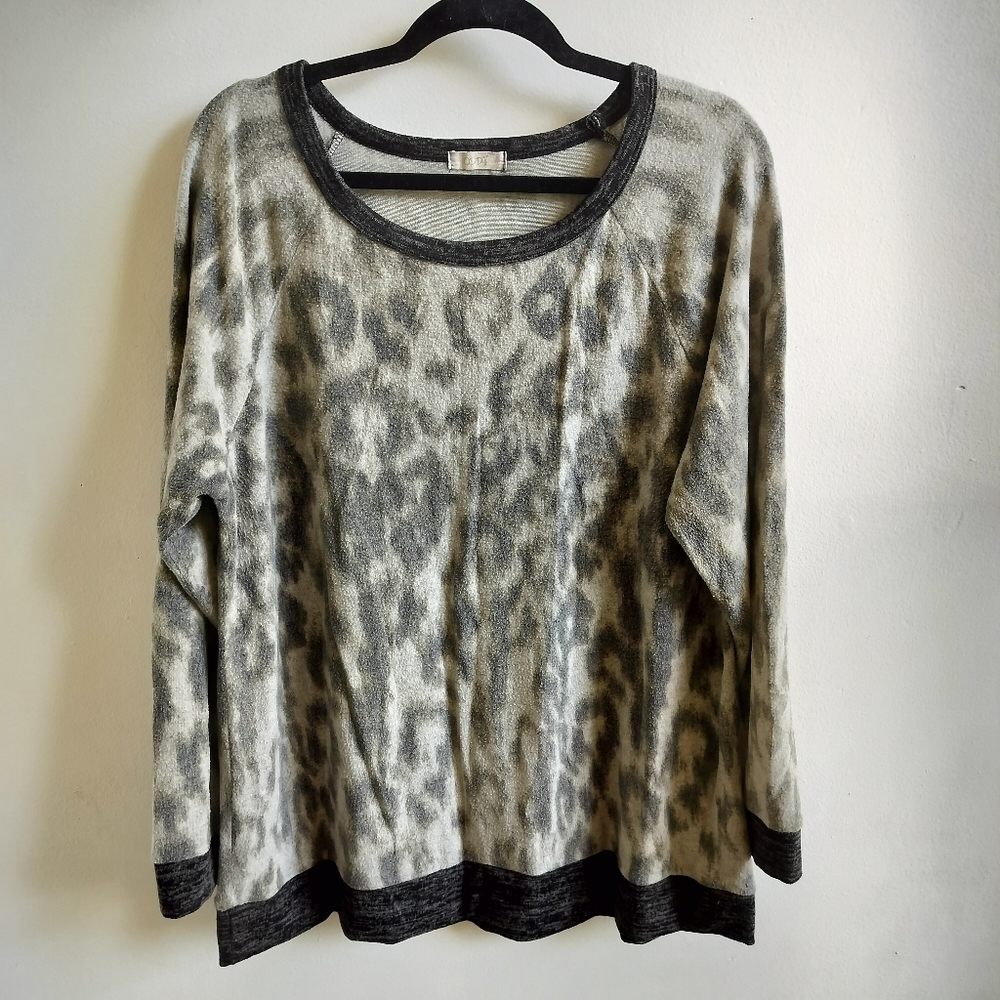 Oddy Leopard super soft crew neck sweater